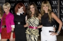 Girls_Aloud_signing_Dreams_That_Glitter_Waterstones_London_091008_23.jpg