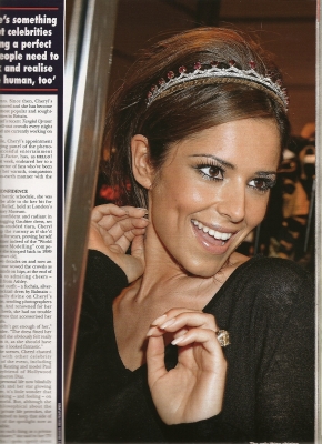 Hello_Magazine_-_Cheryl_Cole_-_300908_2.jpg