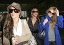 Имя файла=Kimberley_Cheryl__Nicola_arriving_at_LAX_to_return_to_UK_190208_53.jpg
Размер файла=35КБ
Размеры=600x427
Дата=Март 09, 2012 Kimberley_Cheryl__Nicola_arriving_at_LAX_to_return_to_UK_190208_53.jpg