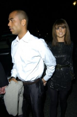 Arriving_at_the_white_room_fundraiser_at_flawlessnco_-_8_11_07_15.jpg