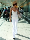 Cheryl_arriving_in_London_from_LA_-_5_10_07_9.jpg