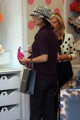 Cheryl_in_LA_21007_64.png