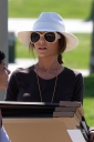 Имя файла=Cheryl_out_and_about_in_LA_01_10_07_289629.jpg
Размер файла=575КБ
Размеры=2592x3888
Дата=Июль 08, 2012 Cheryl_out_and_about_in_LA_01_10_07_289629.jpg