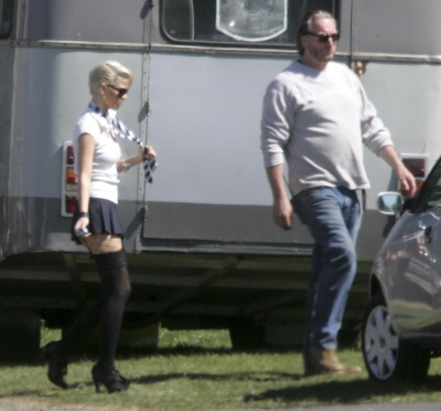 Girls_Aloud_on_the_set_of_St__Trinians2C_Dorset_19_04_07_282729.JPG