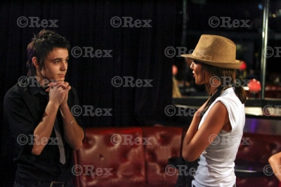 Girls_Aloud_On_X_Factor_16_11_20.jpg