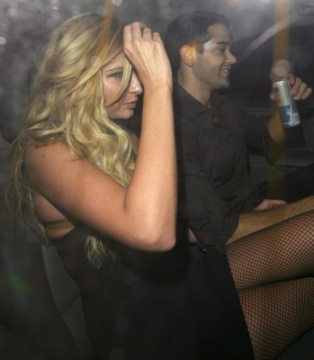 Girls_Aloud_Leaving_G_A_Y_held_at_the_London_Astoria2C_England_02_12_07_285729.jpg