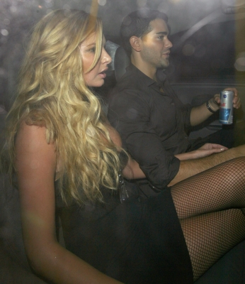 Girls_Aloud_Leaving_G_A_Y_held_at_the_London_Astoria2C_England_02_12_07_287329.jpg