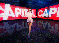 tumblr_m8wug2ho2o1qaa5c1o2_250.gif