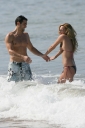 Имя файла=Nadine_Coyle_-_On_holiday_in_Hawaii_16.jpg
Размер файла=1069КБ
Размеры=2400x3600
Дата=Март 09, 2012 Nadine_Coyle_-_On_holiday_in_Hawaii_16.jpg