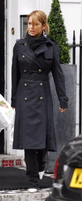 Cheryl_Tweedy_visiting_a_clinic_on_Harley_Street2C_London_19_04_06_281429.jpg