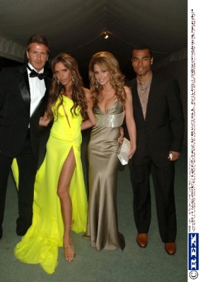 Cheryl_Tweedy_at_Beckhams_Pre_World_Cup_Party_210506_5.jpg