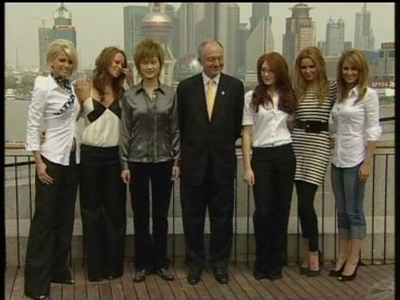Girls_Aloud_In_Shanghai_Talking_To_The_Press_2006_1.jpg