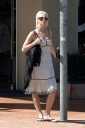 Kimberley___Nicola_shopping_along_Melbournes_Famous_Chapel_Street_27_02_06_284729.jpg