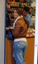 Имя файла=Kimberley_Out_Shopping_120206_9.jpg
Размер файла=879КБ
Размеры=1750x2926
Дата=Март 08, 2012 Kimberley_Out_Shopping_120206_9.jpg
