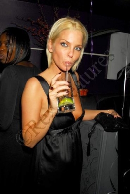 Kimberley_s_Birthday_At_M1INT_Club_26_11_06_289929.jpg