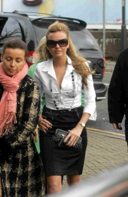 Nadine_arriving_at_Court_18_01_07_28229.jpg