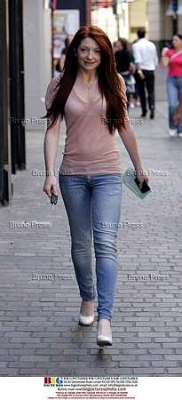 Nicola_Roberts_Out_Shopping_In_Liverpool_040806_1.jpg