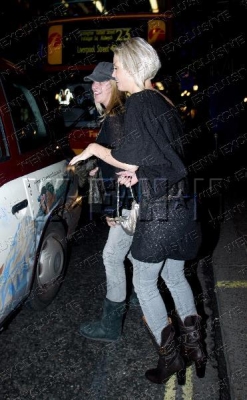 Sarah__A_Friend_Party_In_Soho_291106_2.jpg