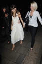 Имя файла=Sarah_and_Charley_Webb_leaving_Grosvenor_Hotel_15_03_06_282329.jpg
Размер файла=72КБ
Размеры=399x600
Дата=Окт 12, 2012 Sarah_and_Charley_Webb_leaving_Grosvenor_Hotel_15_03_06_282329.jpg