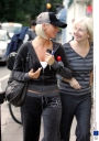 Имя файла=Sarah___Her_Mum_Visiting_Nail_Salon_31_08_06_282929.jpg
Размер файла=128КБ
Размеры=339x480
Дата=Дек 22, 2013 Sarah___Her_Mum_Visiting_Nail_Salon_31_08_06_282929.jpg