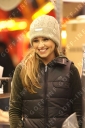 Sarah_and_Cheryl_attending_a_celebrity_Christmas_fair_151206_4.jpg