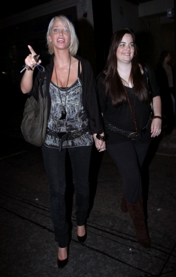 Sarah_Harding_at_Nobu_Berkeley_in_London_170806_10.jpg
