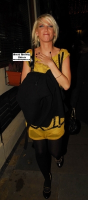 Sarah_Harding_at_the_Arsenal_Football_Team_Christmas_party_20_12_06_281529.jpg