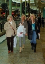 Имя файла=Sarah_Harding_shopping_at_Trafford_Centre_Manchester_200406_1.jpg
Размер файла=84КБ
Размеры=559x800
Дата=Март 08, 2012 Sarah_Harding_shopping_at_Trafford_Centre_Manchester_200406_1.jpg