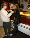 Имя файла=Visiting_local_fish__chip_shop_-_231206_17.jpg
Размер файла=226КБ
Размеры=804x1000
Дата=Март 08, 2012 Visiting_local_fish__chip_shop_-_231206_17.jpg