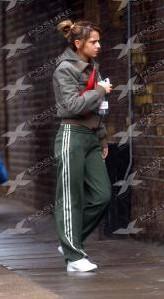 Cheryl_entering_a_studio_200105_3.jpg