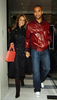 December_13th_-_Attending_the_Met_Bar_Christmas_Party_6.jpg