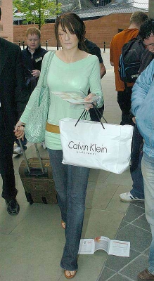 Girls_Aloud_In_Manchester_Leaving_Hotel_19200505_81.jpg