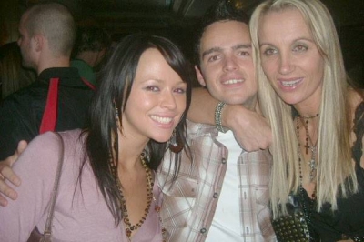 Kimba_at_Embassy_-_Saturday_9th_April_2005_2.jpg