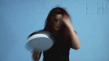 Elle_2009_25.gif