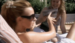 tumblr_m59bsyyjV41qlyweoo4_250.gif