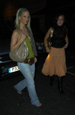 Sarah_and_friend_leaving_Movida_Club_260805_14.jpg