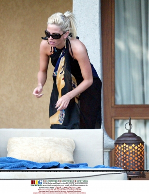 Sarah_and_Mikey_on_holiday_Majorca_Spain_170605_14.jpg
