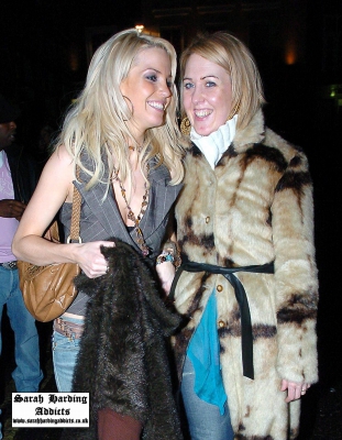 Sarah_Harding_leaving_Kabaret_Club2C_London_23_02_05_281229.jpg