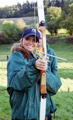 Girls_Aloud_-_Outdoor_Activites_CDUK_Dorset_061104_17.jpg