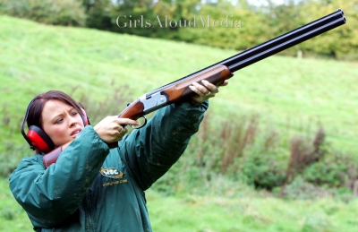 Girls_Aloud_-_Outdoor_Activites_CDUK_Dorset_061104_21.jpg