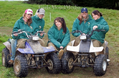 Girls_Aloud_-_Outdoor_Activites_CDUK_Dorset_061104_5.jpg