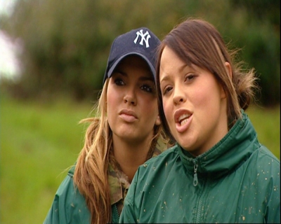 Girls_Aloud_-_Outdoor_Activites_CDUK_Dorset_061104_57.jpg