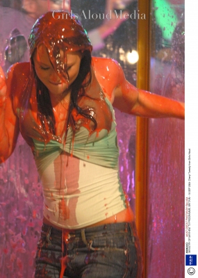 Girls_Aloud_at_Ministry_of_Mayhem_180904_13.jpg