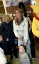 Имя файла=Girls_Aloud_Visiting_Leeds_General_Infirmary_041104_3.jpg
Размер файла=60КБ
Размеры=438x704
Дата=Март 05, 2012 Girls_Aloud_Visiting_Leeds_General_Infirmary_041104_3.jpg