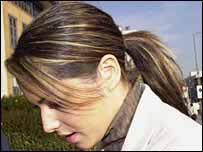 Cheryl_arrives_at_Kingston_Crown_Court_091003_22.jpg