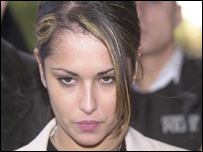 Cheryl_arrives_at_Kingston_Crown_Court_091003_25.jpg