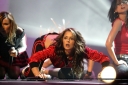 Girls_Aloud_perform_at_National_Music_Awards_261003_5.jpg