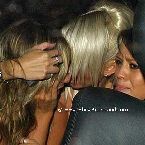 Kim_Nadine__Sarah_leaving_Attica_Nightclub_290804_9.jpg
