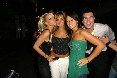 Kim_Nadine__Sarah_leaving_Attica_Nightclub_290804_5.jpg