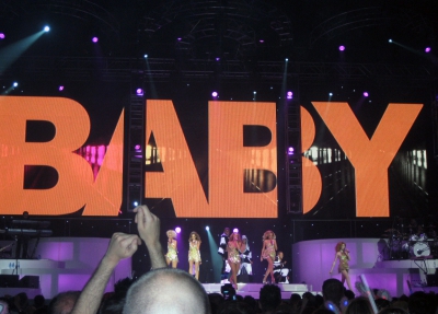 Tangled_Up_Tour_2008_-_London_O22C_17_05_08_283629.jpg